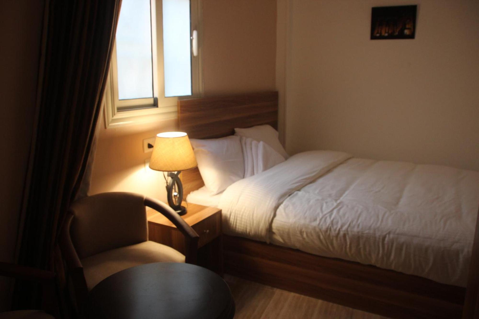 Farida Pyramids Boutique Hotel Kafrat al Jabal Exterior photo
